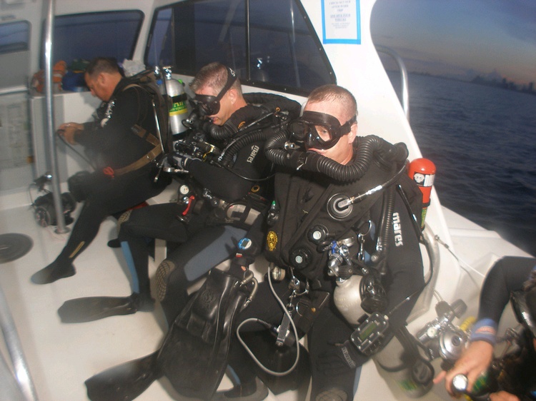 Night dive on Tenneco Towers with Eric