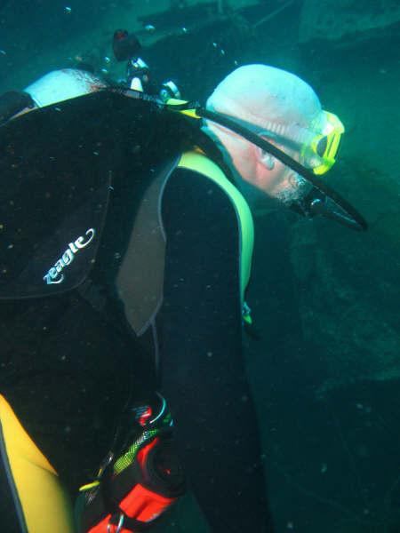 Me on the Mahi wreck. Oahu, HI 12/17/08