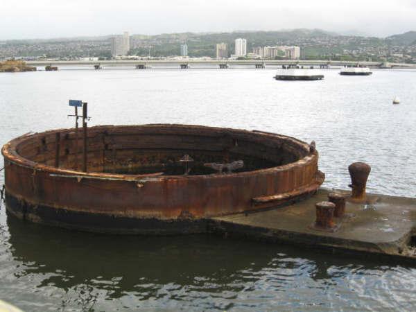 USS Arizona Memorial. Oahu, HI 12/20/08.