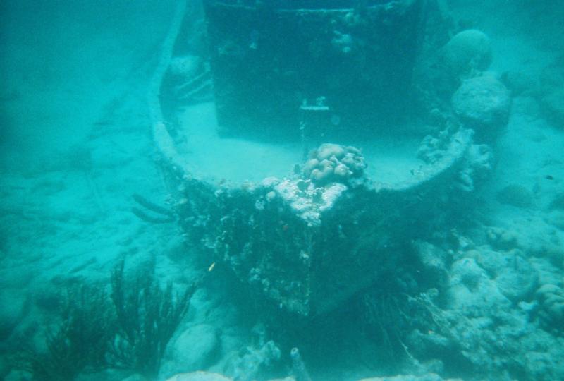 Tug Boat Wreck, Curacao Aug 08