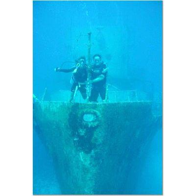 Titanic?..Noo ship wreek at Chancanaab reef Cozumel