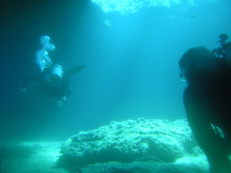 Ma Ha Caverns in Hawaii, Very good dive