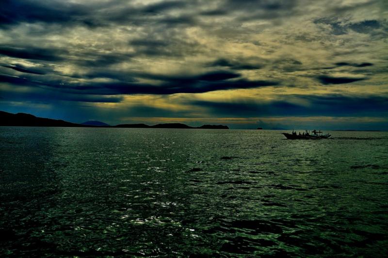 early evening in anilao batangas; photo by luke arcellana