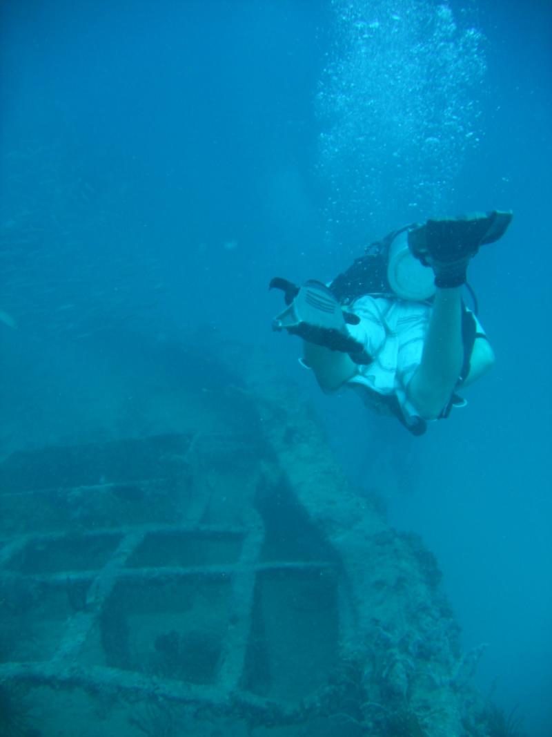 Diving the Cayman Salvager- Key West, Florida