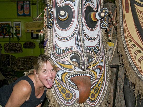 Post dive visit to PNG Arts