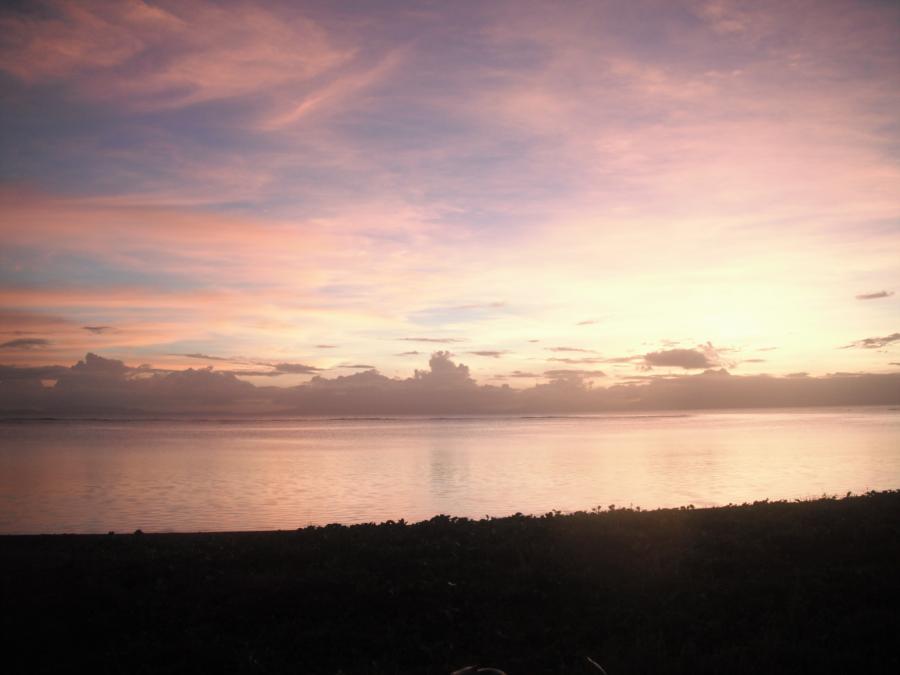 2011 Last Sunset-MayonViewResort.com
