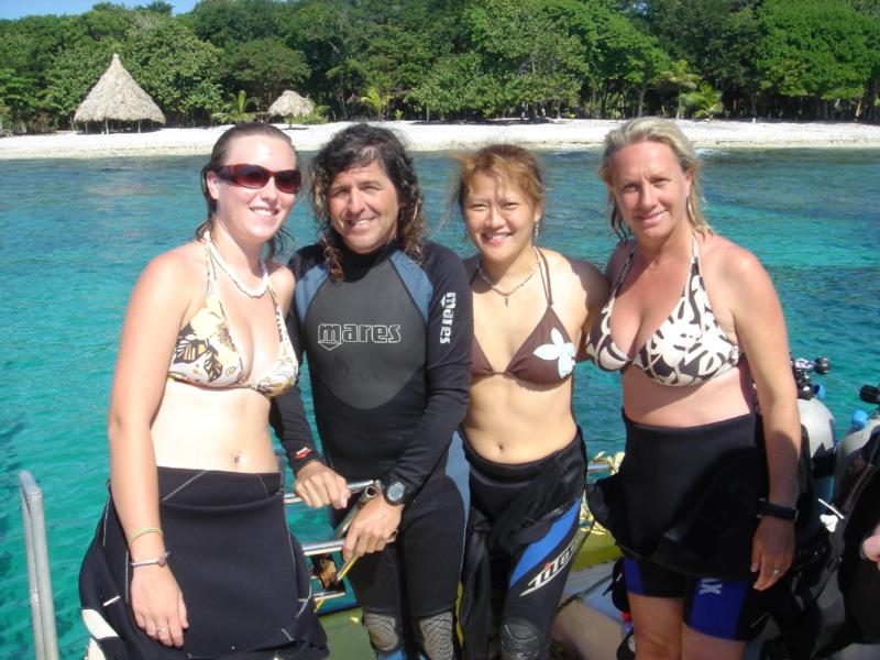 Dive Masters in Utila-UDC