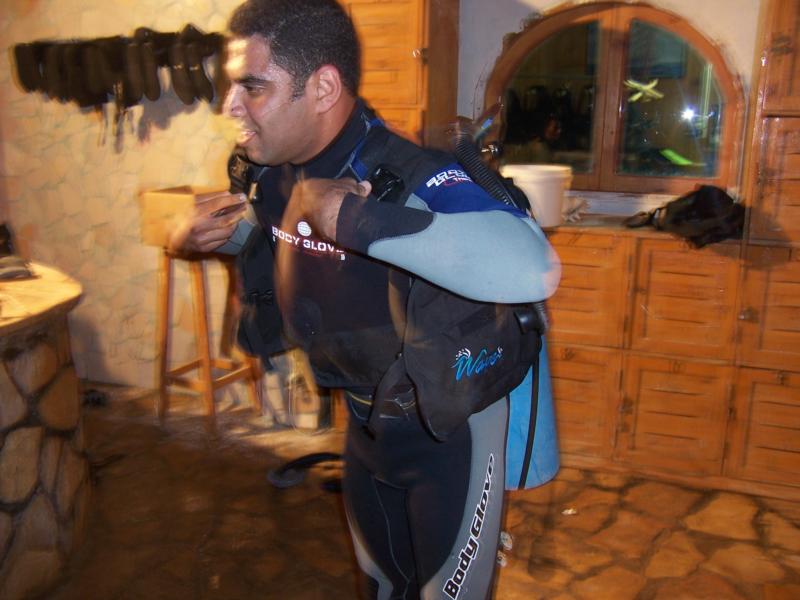 getting ready for a nice night dive