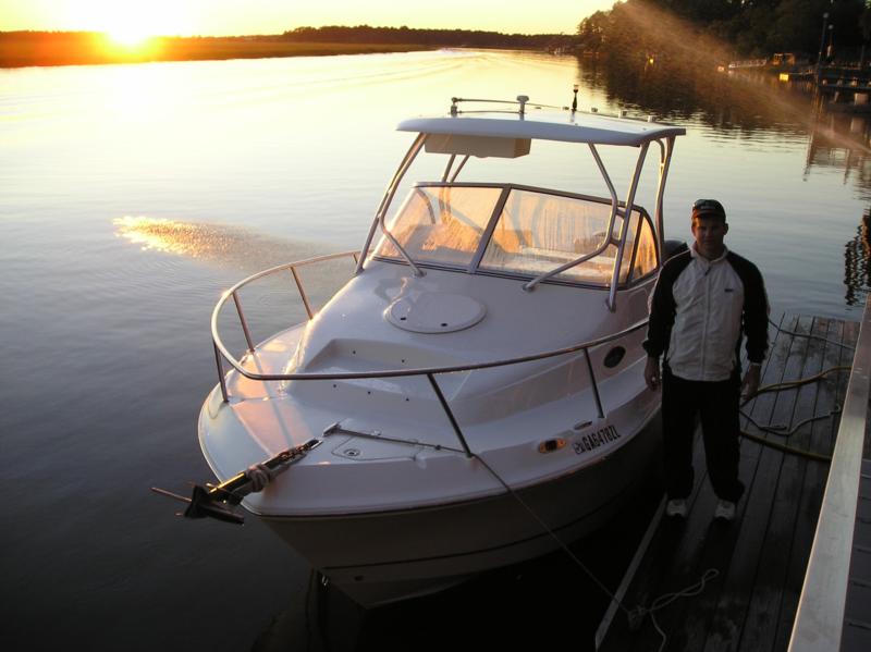 2006 2300 polar w.a. twin yamaha 115’s